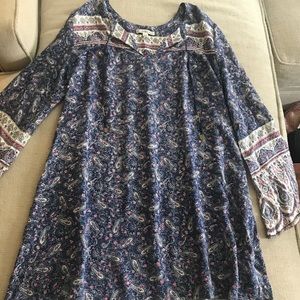Women’s size medium long sleeve dress